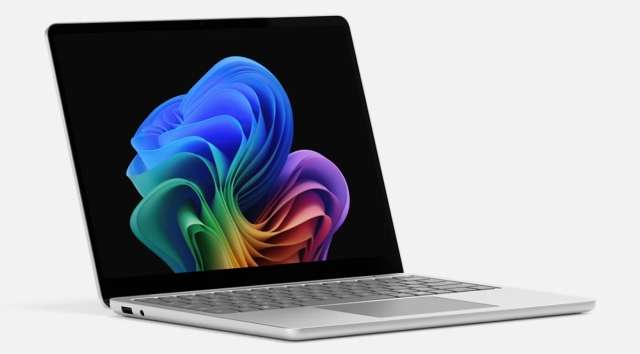 Surface Laptop 8 for Business (13 pollici)