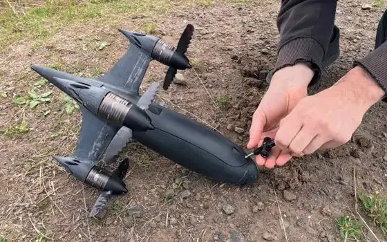 Questo drone vola a 730 km/h: il record di un progetto amatoriale