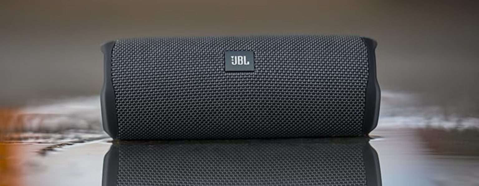 Anteprima: JBL Flip Essential 3: speaker Bluetooth portatile pazzesco in offerta a tempo