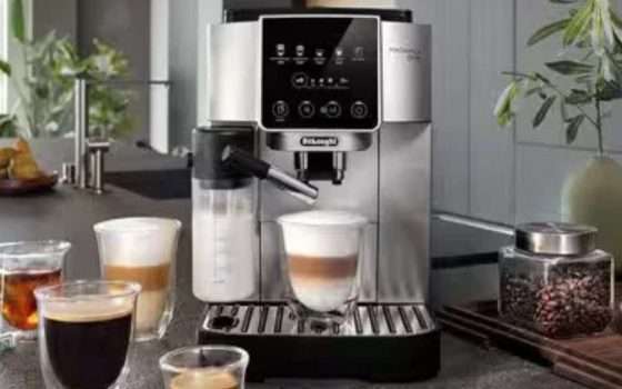 Magnifica Start (ricondizionata): macchina per espresso in chicchi al 51%