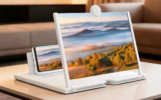 Lo schermo da 12 pollici trasforma lo smartphone: su Amazon Haul