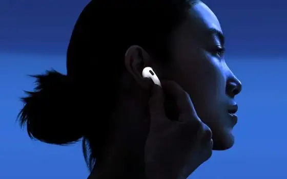AirPods 4 a prezzo stracciato per il Prime Day: senti che sconto