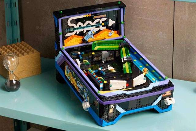 Il set LEGO dedicato al flipper