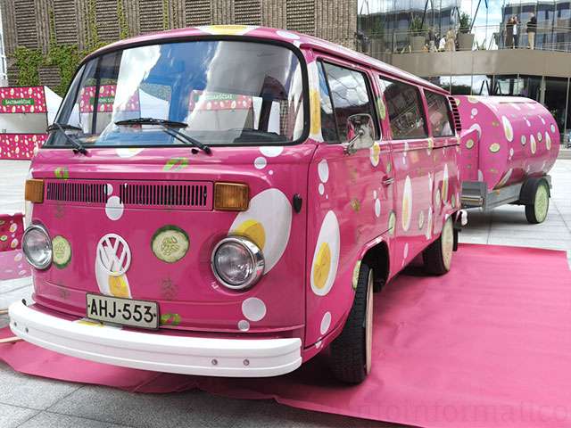 Il Pink Soup Festival ha colorato di rosa l'intera capitale lituana