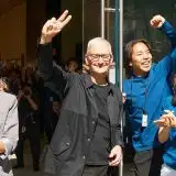 Apple alza i prezzi: Tim Cook conferma i rincari, sono inevitabili