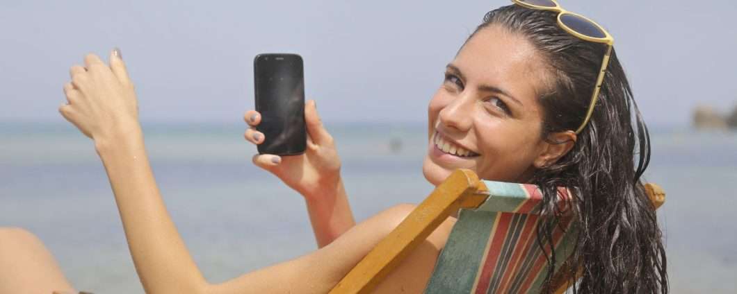 Viaggi fuori dall'Europa? Come avere Internet senza pagare il roaming