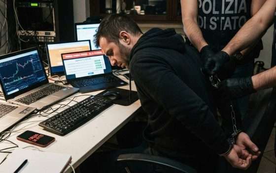 Truffe online in 97 paesi: arrestate oltre 5.800 persone