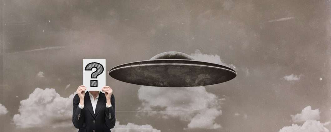 Cosa devi fare se credi di aver avvistato un UFO