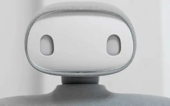 Un robot da 8.000 dollari piega i vestiti e pulisce casa