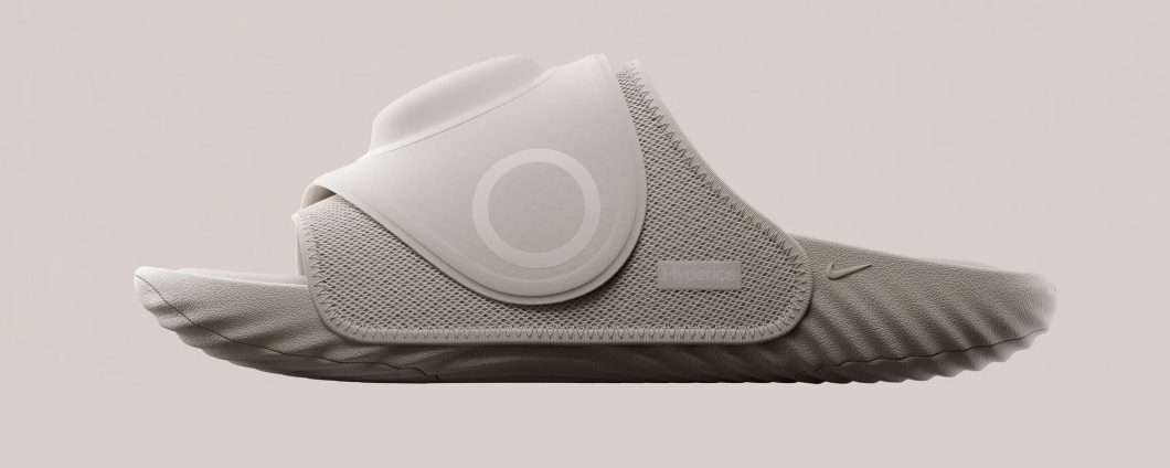 Nike ha presentato le ciabatte smart: connesse, scaldano e vibrano