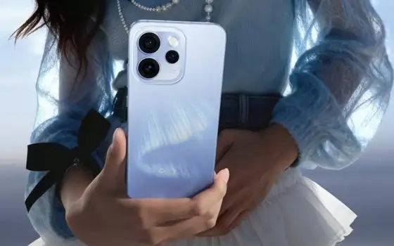 OPPO Reno15 PRO: leggero, performante,  batteria top e foto eccellenti