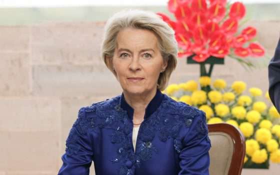 von der Leyen: sono i social ad accedere ai nostri figli