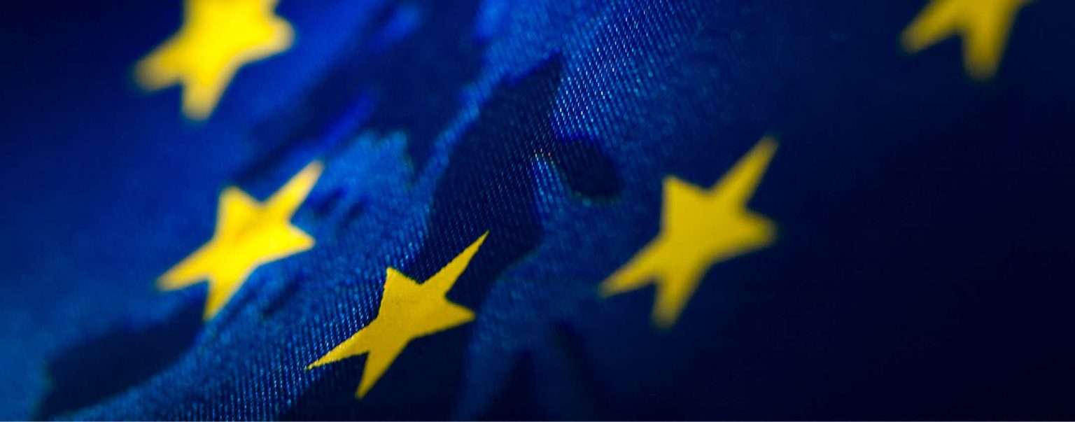 Anteprima: AI Act: le nuove regole UE su chatbot, deepfake e contenuti AI