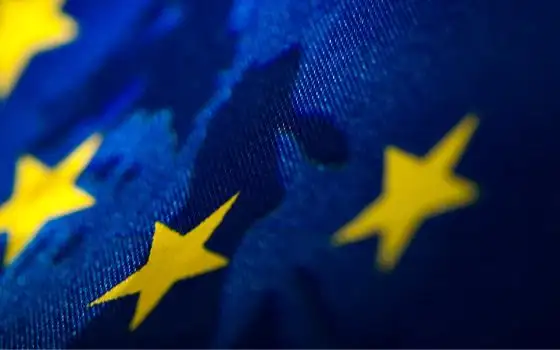AI Act: le nuove regole UE su chatbot, deepfake e contenuti AI