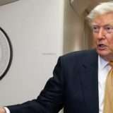 Accesso prioritario a Truth Social: denuncia per Donald Trump