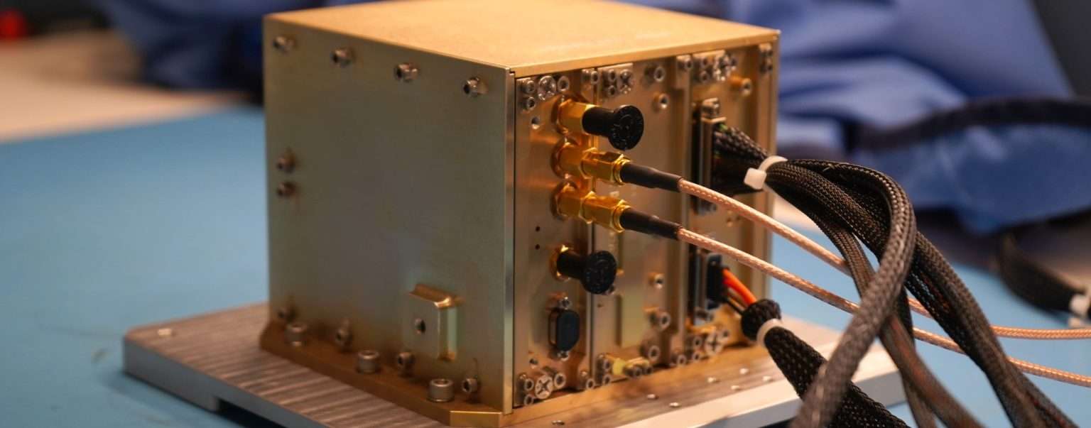 Copertina: NavCube3-mini: GPS e Galileo per la navigazione lunare