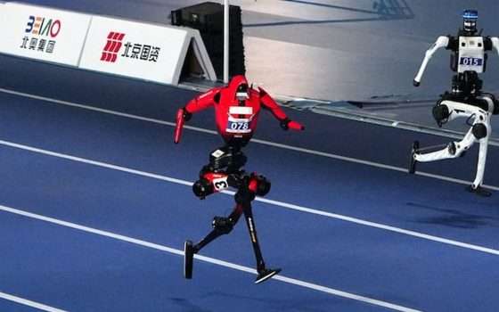 Humanoid Robot Games: record mondiale dei 100 e 400 metri