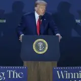 Trump non vuole restrizioni per l'AI e attacca Dario Amodei