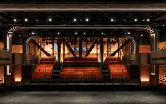 Apple apre la Music Hall nella copertina pinkfloydiana di Animals