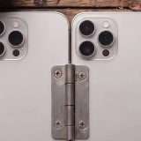 iPhone Duo? No, due iPhone e basta l'avvitatore PARKSIDE