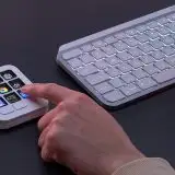 Logitech MX Keypad porta i comandi AI sulla scrivania
