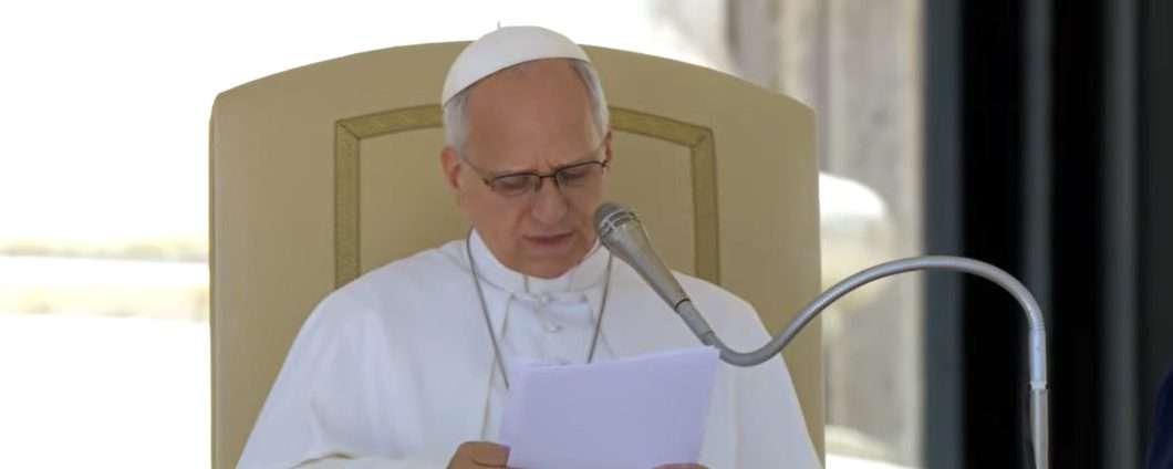 Papa Leone XIV sull'AI: non delegare le decisioni agli algoritmi