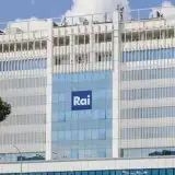 Polemica e critiche per l'addio di Rai Scuola