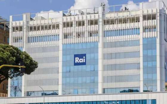 Polemica e critiche per l'addio di Rai Scuola