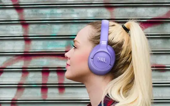 Solo 60€ per queste cuffie JBL pazzesche
