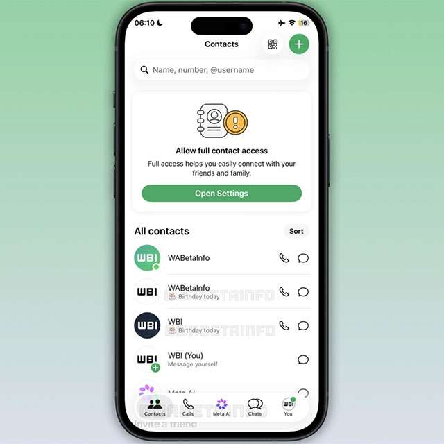 La scheda Contatti su WhatsApp