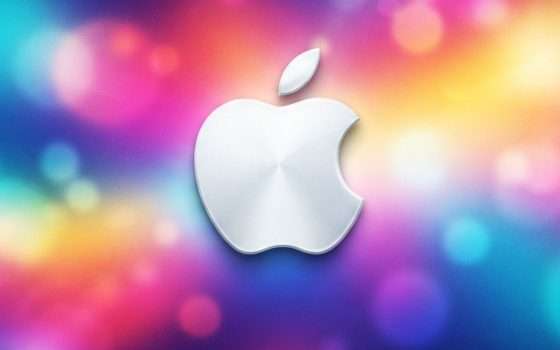 MacBook Pro con schermo OLED touch: novità per macOS
