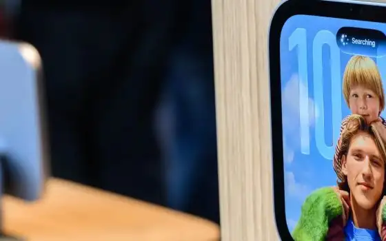 Apple HomeView con braccio robotico nel 2027?