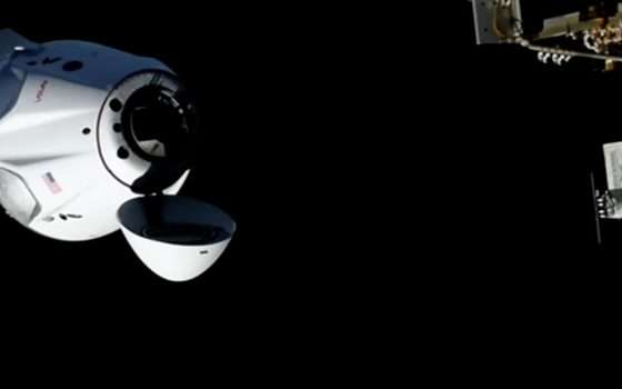 SpaceX Crew-13: piccolo problema prima del lancio