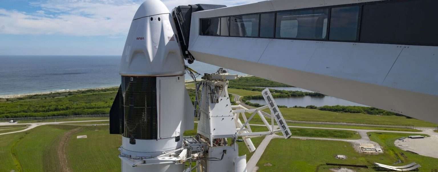 Anteprima: SpaceX abbandona la ISS e punta alla Luna