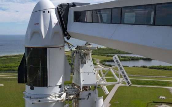 SpaceX abbandona la ISS e punta alla Luna