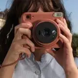 Fujifilm instax SQUARE 2 è la nuova istantanea con filtri integrati