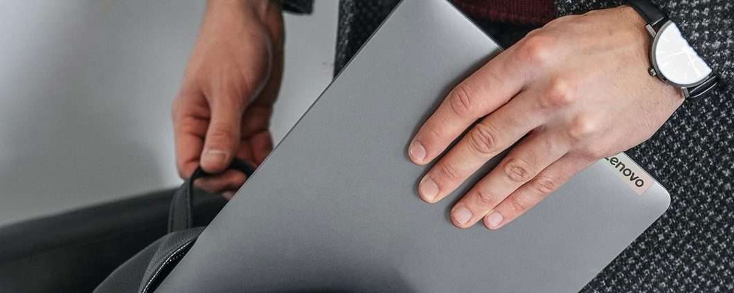 Lenovo IdeaPad Slim 3: il laptop a 399 euro per la Festa di Amazon