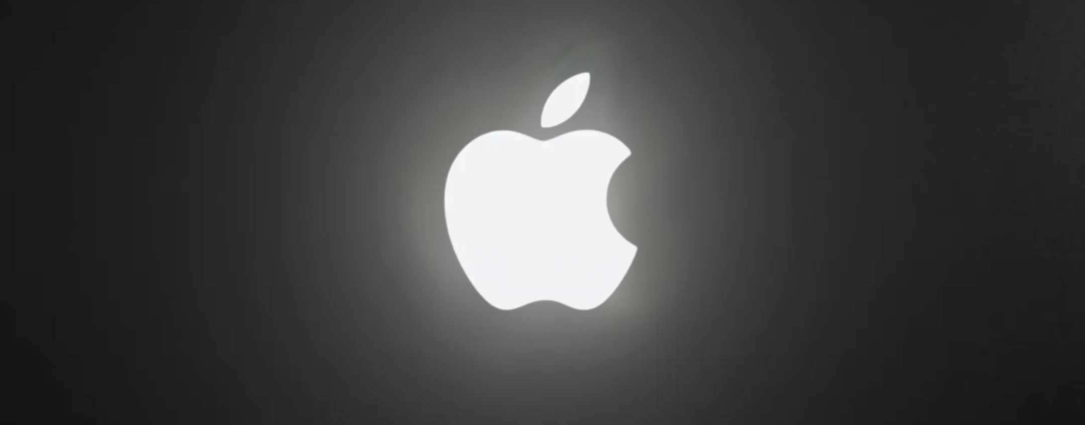 MacBook Pro touchscreen OLED: torna il logo Apple luminoso