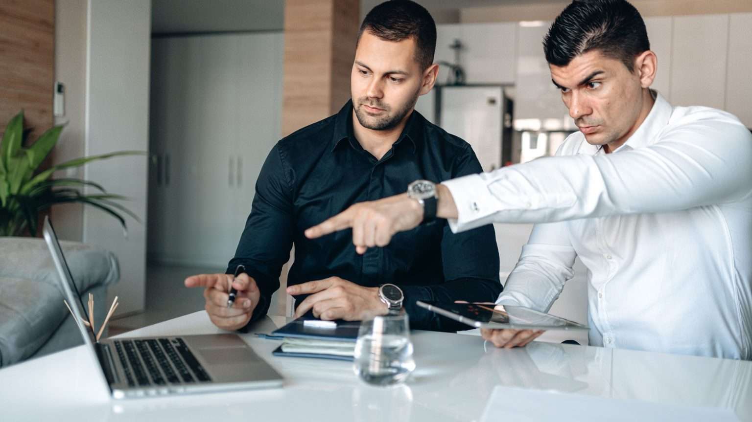 Anteprima: Fibra TIM Business a 24,90 €/mese: ecco la nuova promo per professionisti e PMI